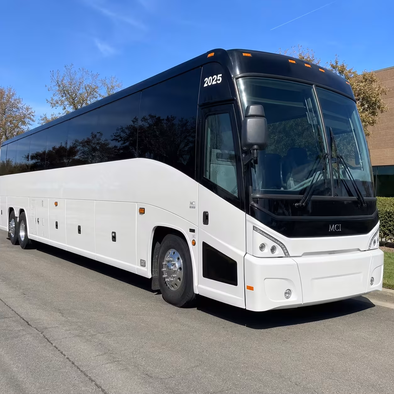 sunday church shuttle buses for camarillo congregations